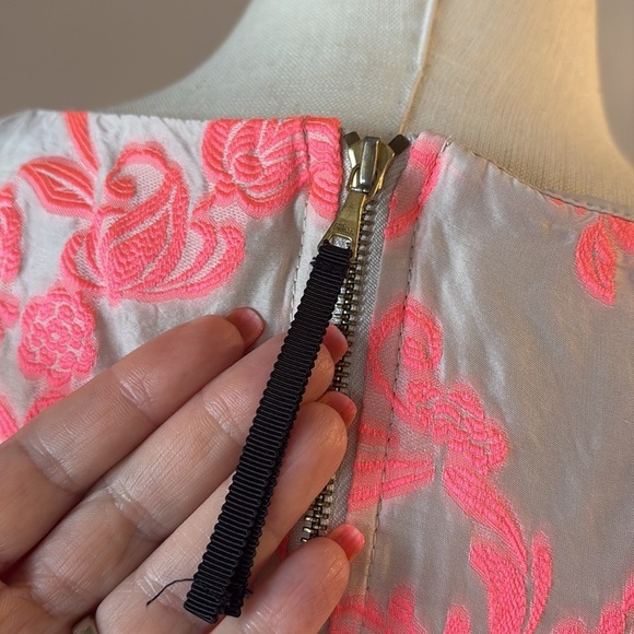 Loft petite SILK jacquard textured Sleeveless mini dress neon pink cream A line - Picture 7 of 14